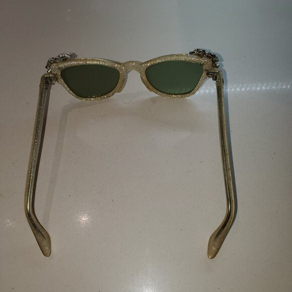 TRUE VINTAGE SUNGLASSES WITH FLOWER DETAIL - Picture 4 of 5